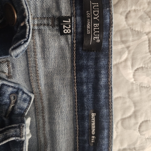 Judy Blue Bleach Splatter Boyfriend Denim Jeans Style JB82169LT - Picture 3 of 4